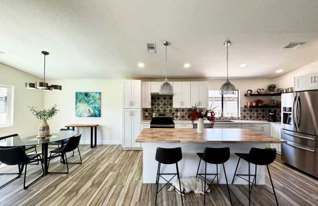 COMING SOON! Beautifully updated 3-bedroom, 2-bathroom POOL home located in La Quinta. photos photos