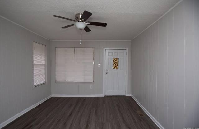 4610 Godiva Lane Gallery 3