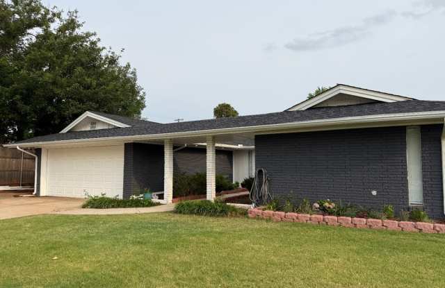 5900 Northwest 82nd Circle Gallery 1
