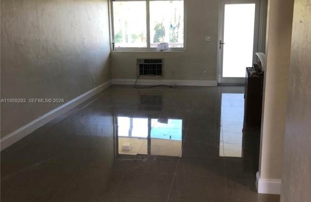 600 Layne Blvd photos photos