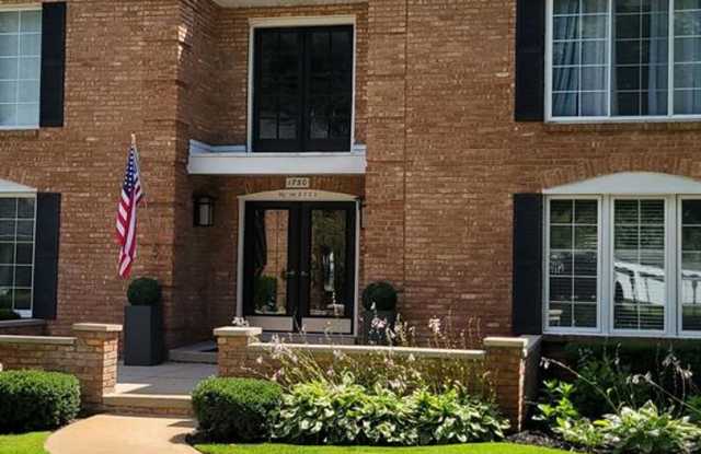 Great Location! - 1750 Tiverton Road, Bloomfield Hills, MI 48304