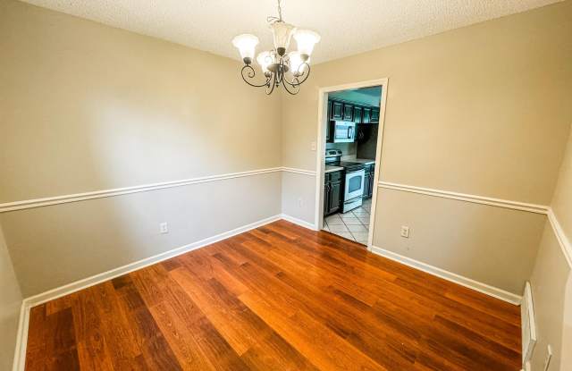 1294 RIVER BANK Dr Gallery 3