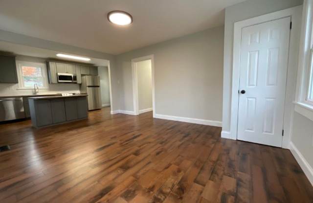 2 bedroom/1 bath home in East Morristown. Gallery 4