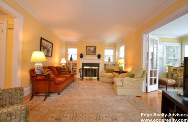 26 Glen Rd. - 26 Glen Road, Brookline, MA 02445