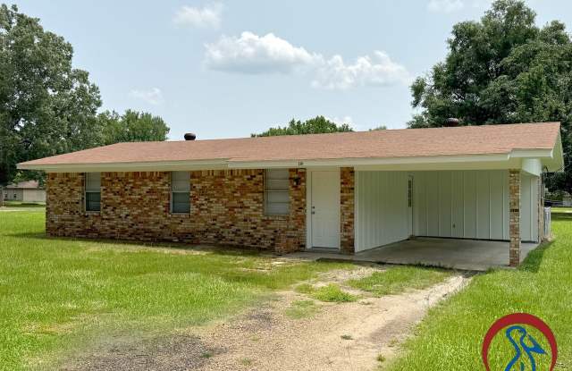 201 Music Road | 3 bed 1 bath | $1,300/month photos photos