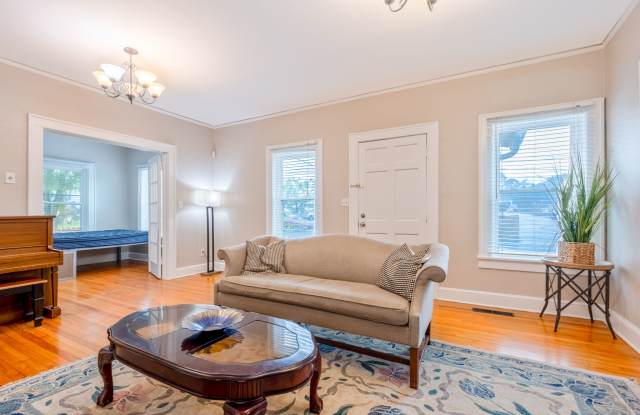1313 North Gadsden Street - 2 Gallery 4