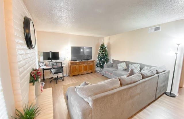 1077 Rivara Rd Apt 223 - 1077 Rivara Road, Stockton, CA 95207