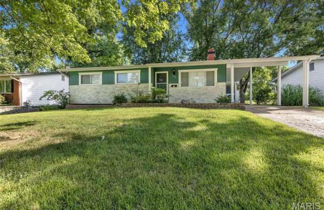 1975 Yaqui Drive photos photos