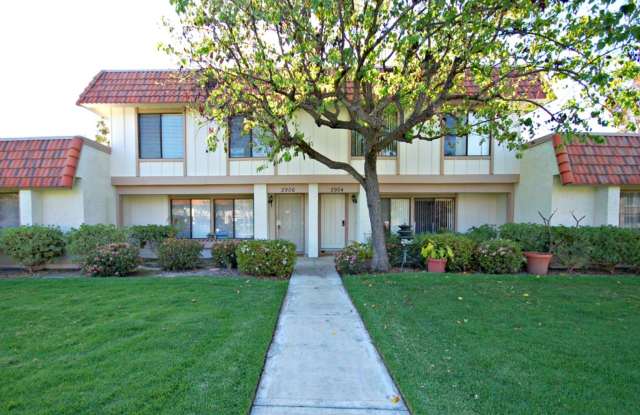 Beautiful 4BR/2.5BA Condo in Tanglewood!!! photos photos