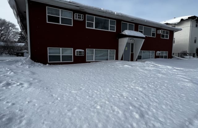 2822 8th Street North - 3 photos photos