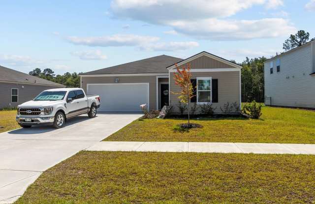 Simply Comfortable – 4BR Home in Edgewater at New Hampstead Gallery 1