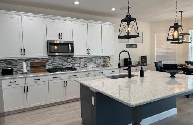 772 Margaritaville Avenue Gallery 2
