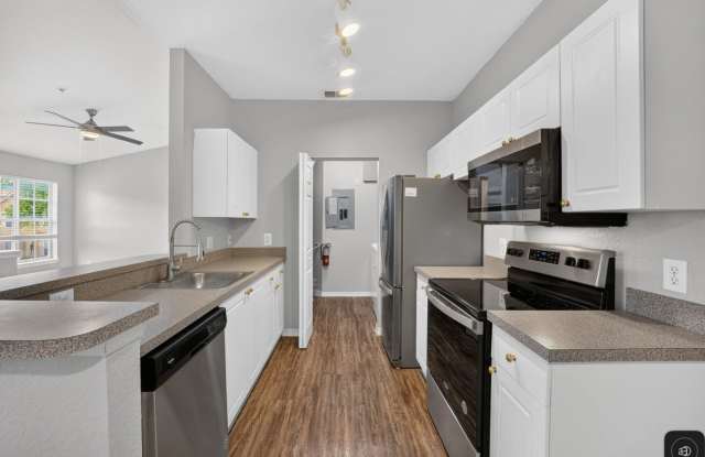 Crescent Place - 31 - 201 Gallery 1