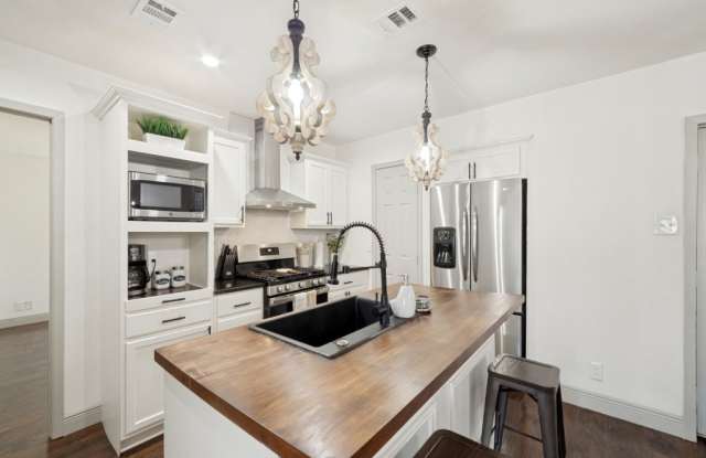 9526 MIDER DR Gallery 4