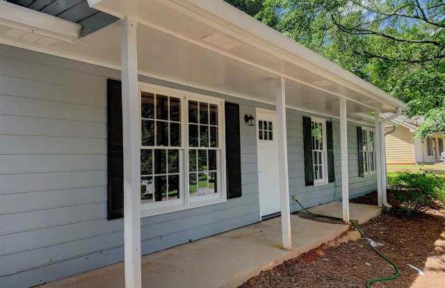 2048 Summertown Dr Gallery 2
