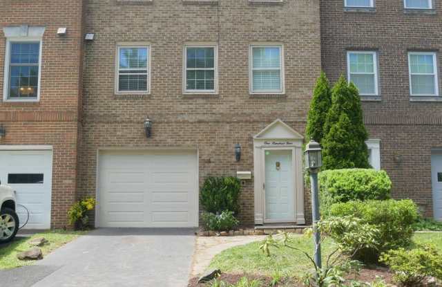104 Slack Lane NE - 104 Slack Lane Northeast, Leesburg, VA 20176