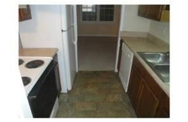 5618 Executive Way Gallery 4