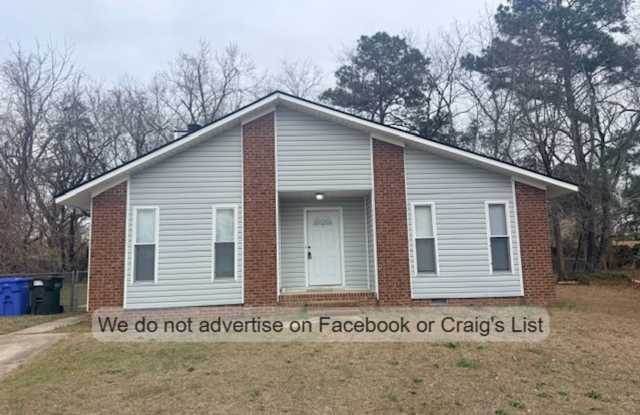 Devonwood West- Lewiston Court photos photos