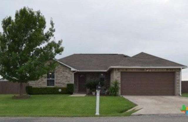 484 Cordova Loop Gallery 1