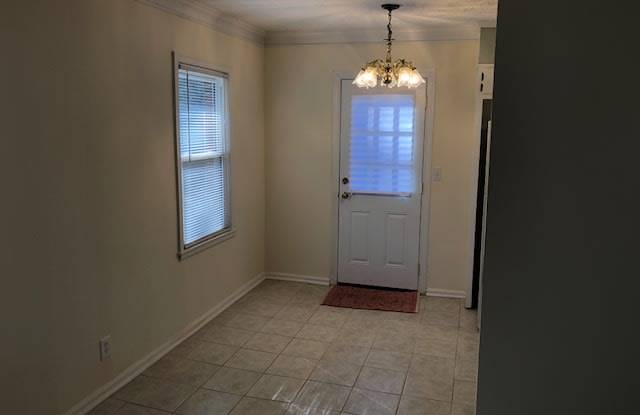 3937 Bryn Mawr Ct Gallery 4