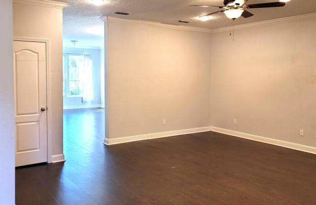 12198 RIDGE CROSSING Way Gallery 4