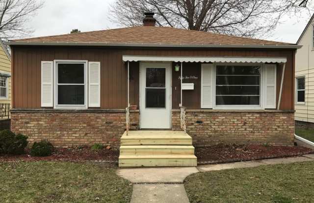 Charming 2-Bedroom Unit in Quiet Moline Location photos photos