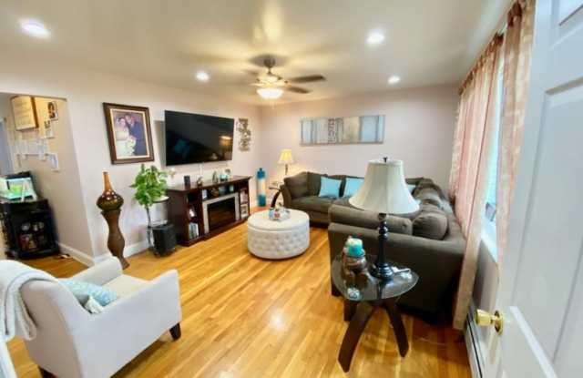 6 Fredericks Ct Gallery 3