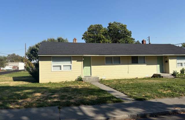 Ephrata Duplex photos photos