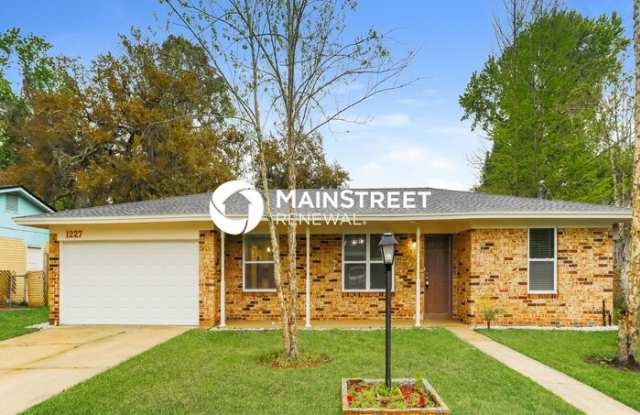 1227 Arbor Circle Gallery 1