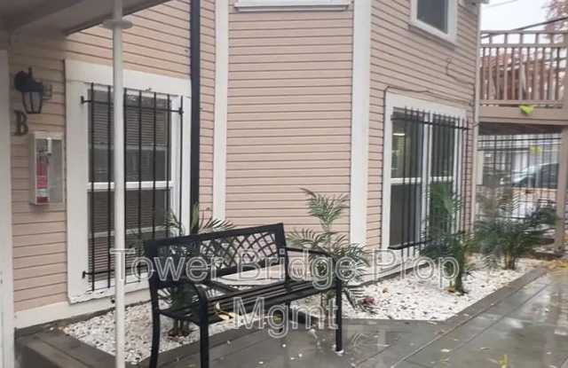 716 14th St photos photos