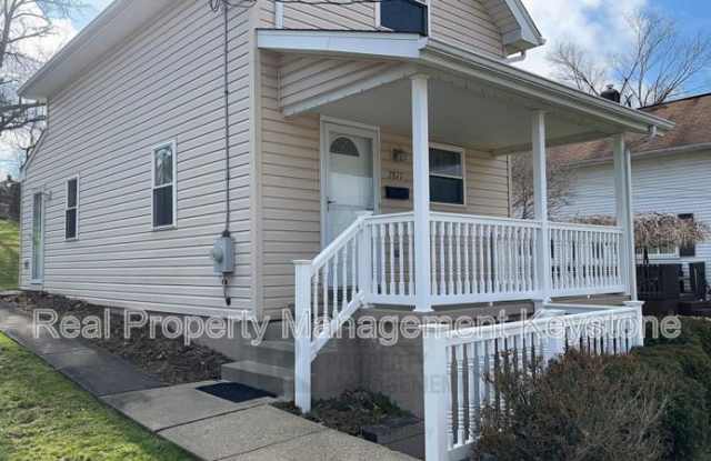 2877 Hemlock Street - 2877 Hemlock Street, Bethel Park, PA 15102