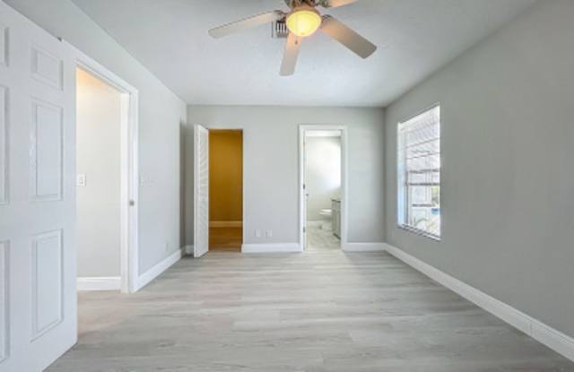5542 32nd Ave Sw Gallery 3