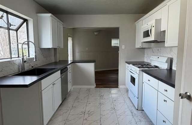 7459 Mohawk Avenue - 7459 Mohawk Avenue, Fort Worth, TX 76116