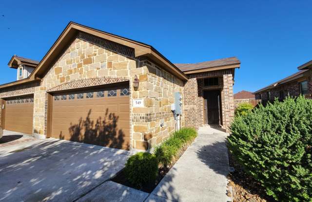 3/2/2 in Creekside Crossing / No Carpet / Covered Patio / Fenced in Backyard / CISD photos photos
