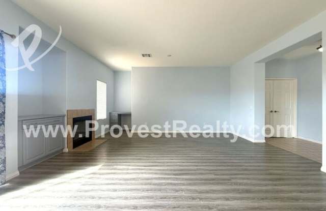 13532 Boulder Ln Gallery 4