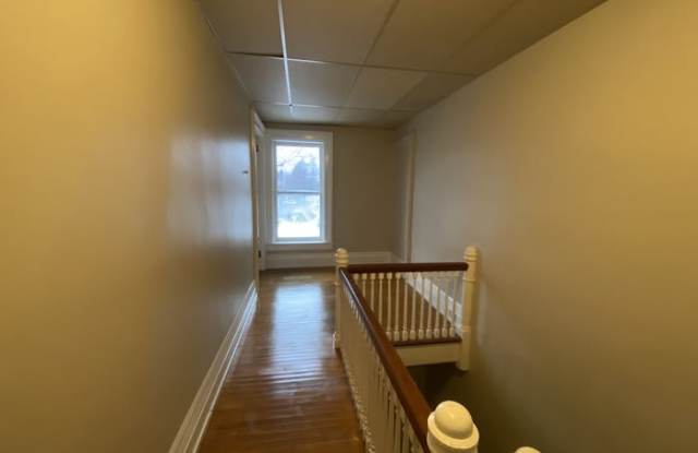 1144 State Street Gallery 4