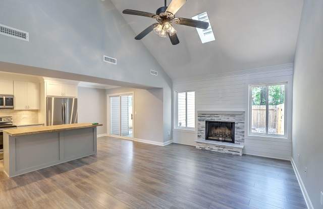 Gorgeous GC Townhome! - 7 Rudwick Circle, Goose Creek, SC 29445