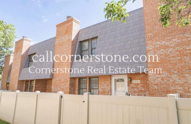 2081 Sussex Lane Gallery 1