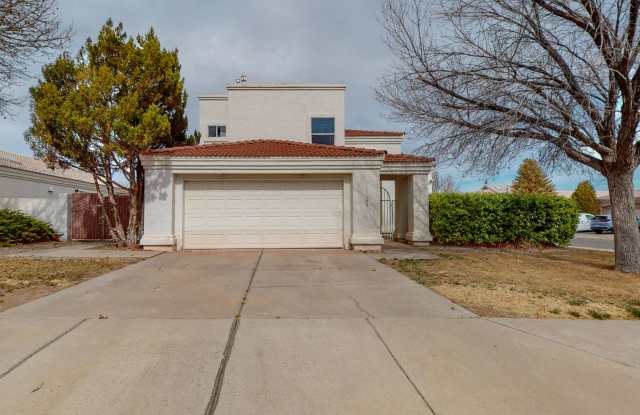 2 story 4 bedroom Gallery 3