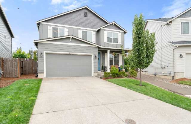 Newer Construction 4 Bedroom Home at Pleasant Valley Villages in Happy Valley photos photos