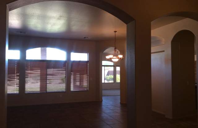 20813 N 39TH Drive Gallery 4