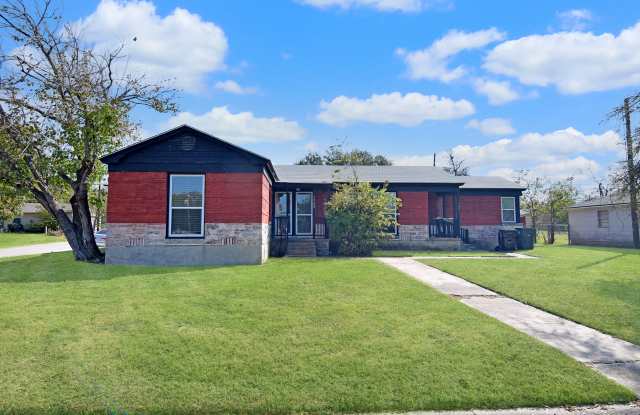 1503 S 9th St photos photos