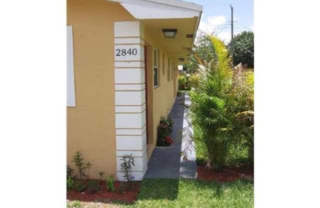 SPACIOUS 3/2 GREAT FAMILY HOUSE photos photos