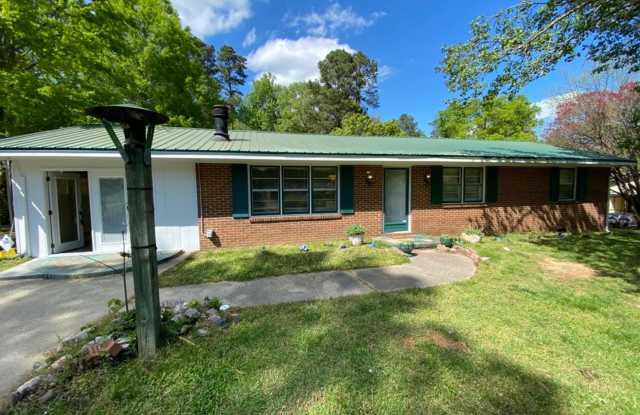 Remodeled 3Bed/2Bath home in Durham - 3819 Weyburn Road, Durham County, NC 27704