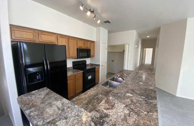 1262 E Weimer Circle Gallery 2