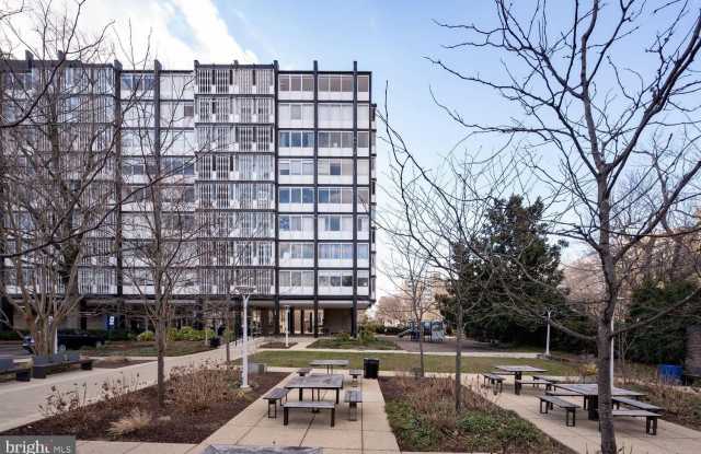 1311 DELAWARE Avenue SW photos photos