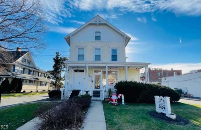224 Lorraine Ave - 224 Lorraine Avenue, Upper Montclair, NJ 07043