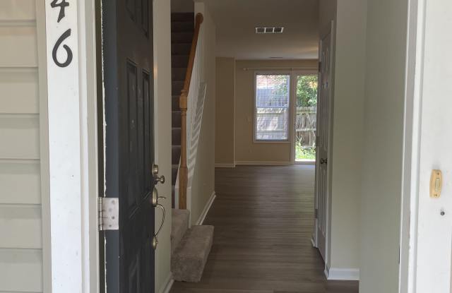 2446 North Berkshire Road Gallery 2