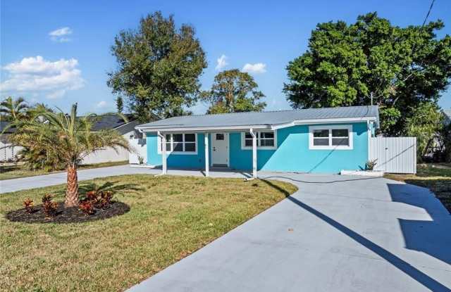 12511 Davis Blvd photos photos