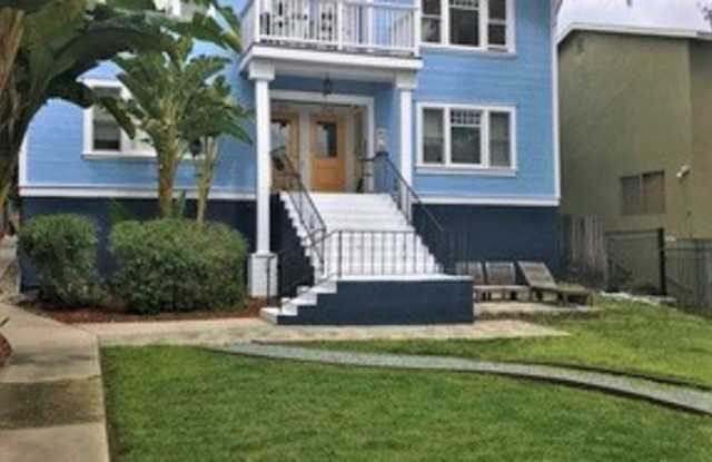 3042-3048 Broadway photos photos